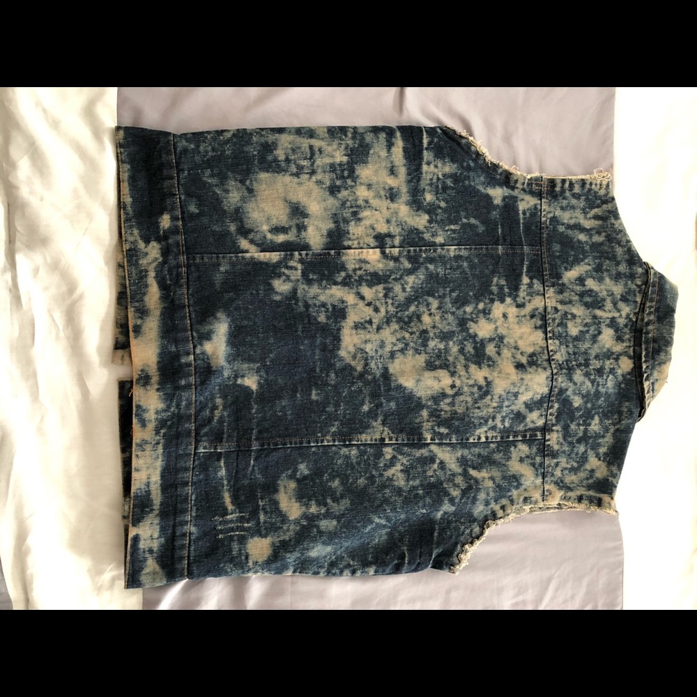 Jean jacket - Picture 5 of 6